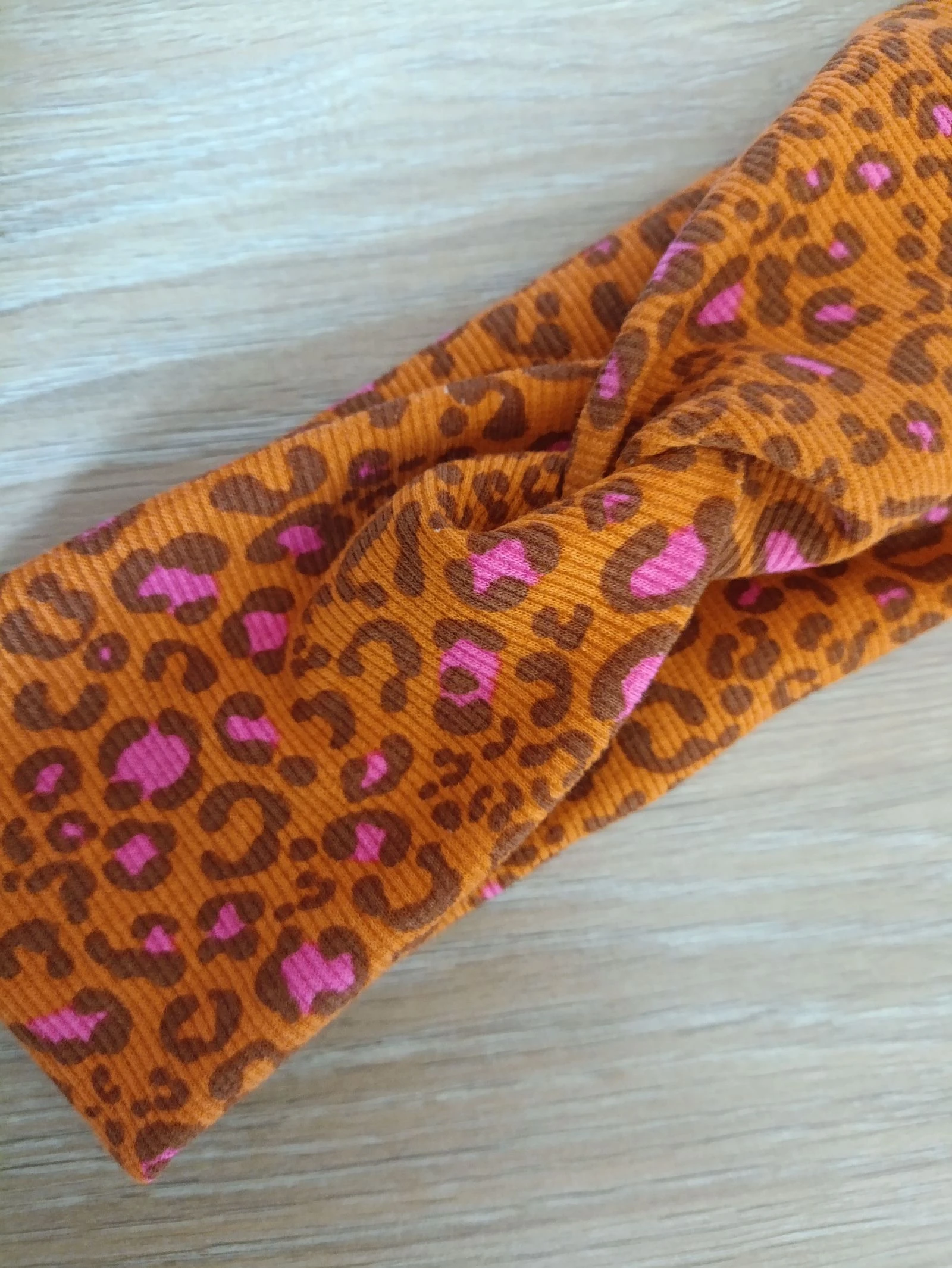 Bandeau cabelo feminino com estampa de leopardo • jersey de algodão Oeko-tex – photo 3